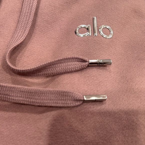 ALO Yoga Accolade Hoody Brand New! - Picture 3 of 3